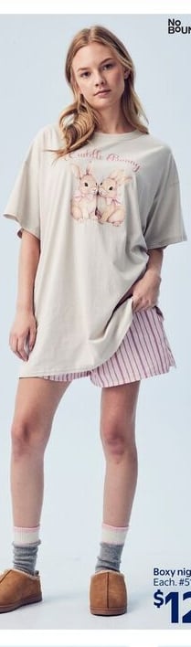 No Boundaries Boxy nightshirt